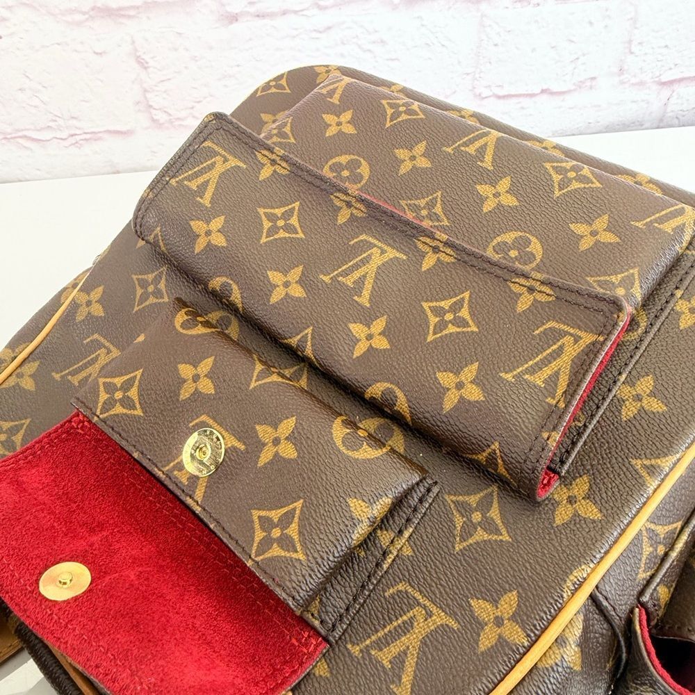 Louis Vuitton Monogram Excentri-Cite Handbag - Picture 8 of 15